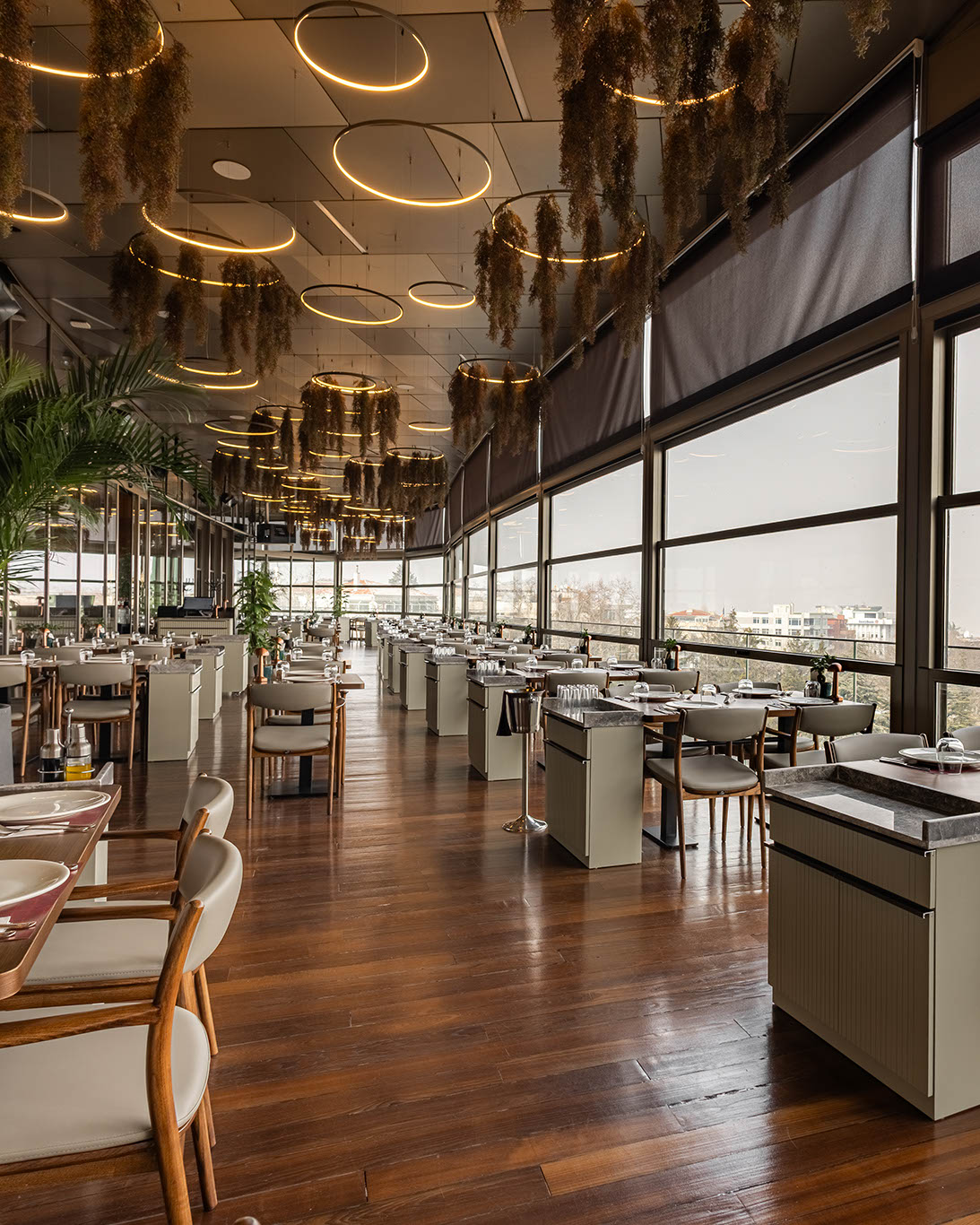 Kulealtı Restoran salonu